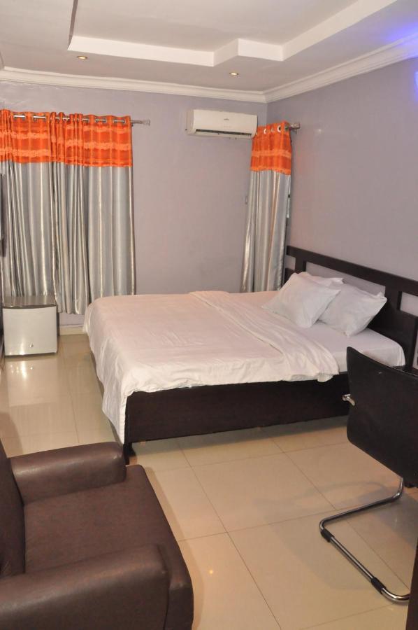 Haute Aparthotel Ikeja Extérieur photo